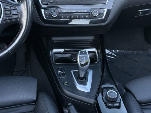 Used 2020 BMW 230i Convertible w/ Convenience Package image 31