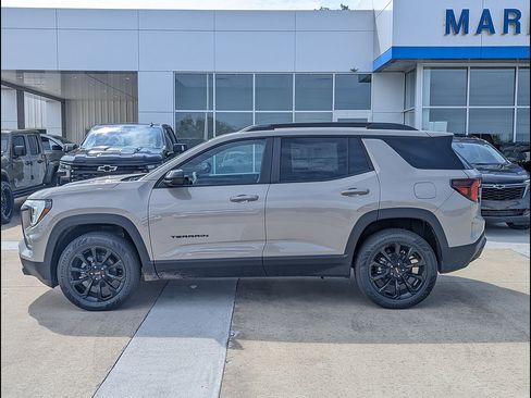 New 2027 GMC Terrain Elevation w/ Black Edition AWD/4WD image 9