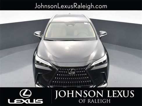 Certified 2023 Lexus NX 250 FWD w/ Towing Package (2000 Lbs) image 19