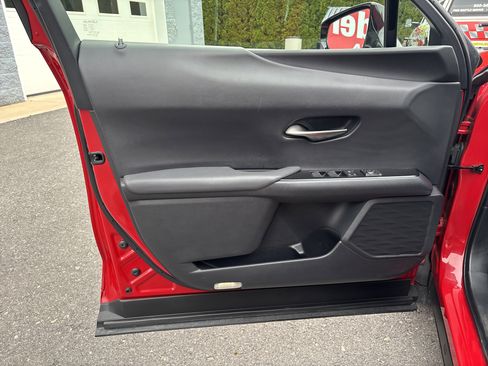 Used 2020 Lexus UX 250h w/ Premium Package AWD/4WD image 16