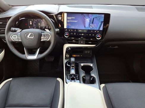 Used 2023 Lexus NX 350 AWD image 9