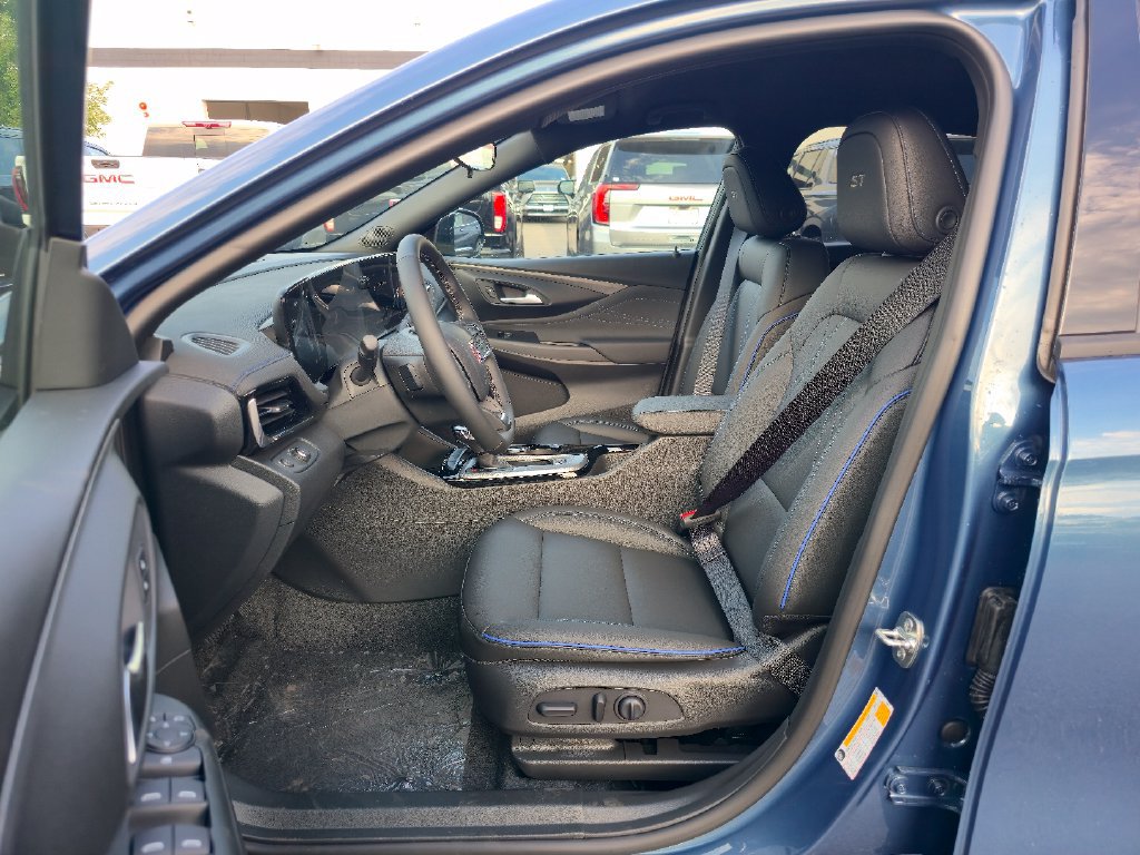 New 2026 Buick Envista Sport Touring w/ Convenience I Package FWD image 22