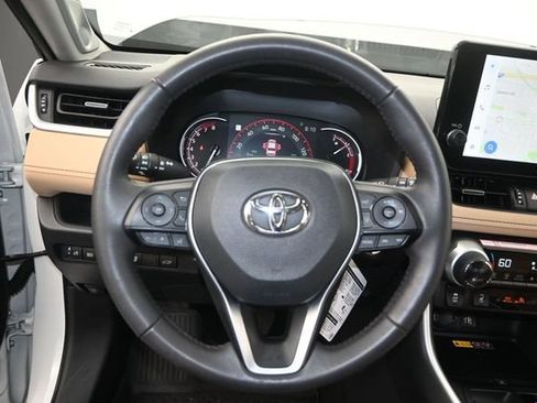 Used 2025 Toyota RAV4 XLE Premium w/ Weather Package FWD image 5