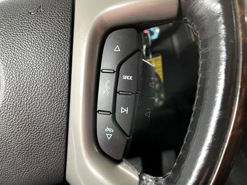 Used 2012 GMC Yukon XL Denali image 20