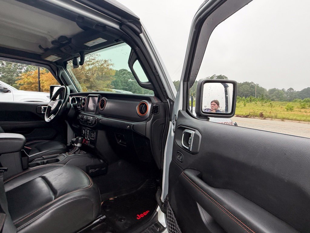 Used 2023 Jeep Gladiator Mojave w/ Trailer Tow Package AWD/4WD image 36