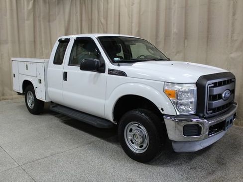 Used 2011 Ford F250 XL image 2