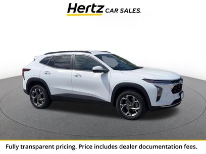 Used 2025 Chevrolet Trax LT