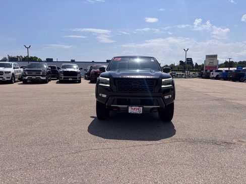 Used 2023 Nissan Frontier PRO-4X w/ Pro-4X Premium Package AWD/4WD image 7