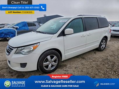 Used 2011 Volkswagen Routan SE
