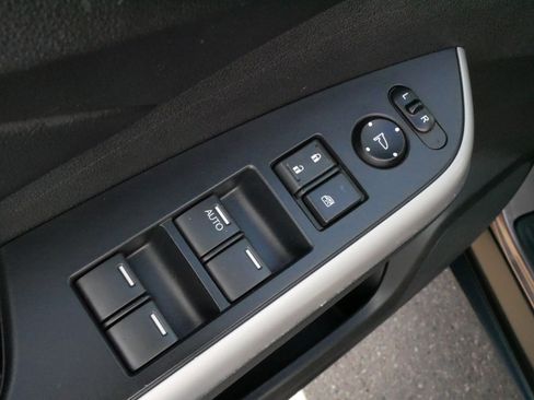 Used 2014 Honda CR-V EX-L image 19