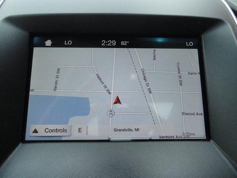 Used 2016 Ford Edge Titanium w/ Equipment Group 302A AWD/4WD image 14
