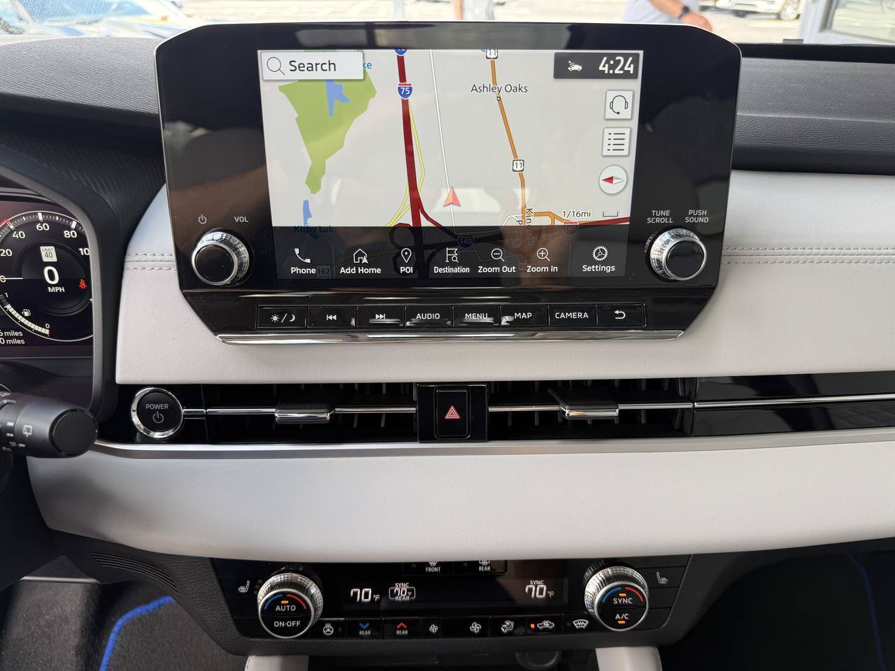 Used 2025 Mitsubishi Outlander SEL AWD/4WD image 19