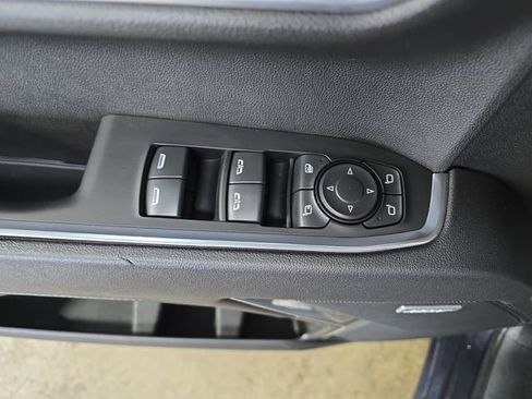 Used 2023 Chevrolet Silverado 1500 LTZ image 26