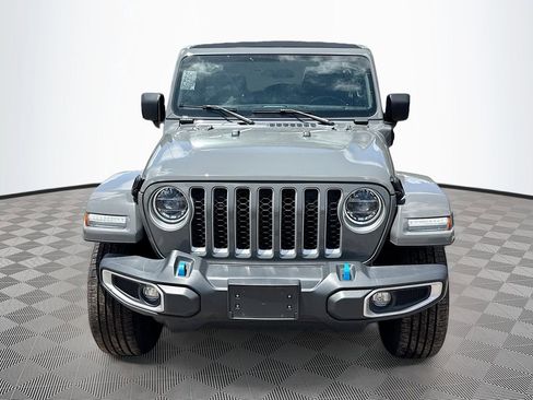 Used 2022 Jeep Wrangler Unlimited Sahara w/ Cold Weather Group AWD/4WD image 2