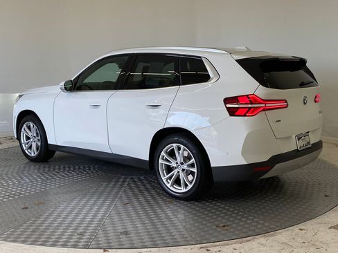 Used 2025 BMW X3 xDrive30i w/ Convenience Package image 3