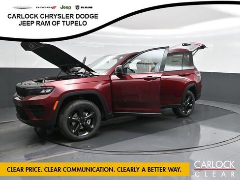 New 2025 Jeep Grand Cherokee Altitude image 82