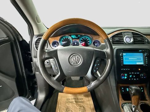 Used 2012 Buick Enclave CXL image 12