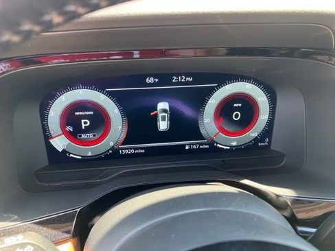 Used 2025 Nissan Pathfinder Platinum w/ Cargo Package AWD/4WD image 16