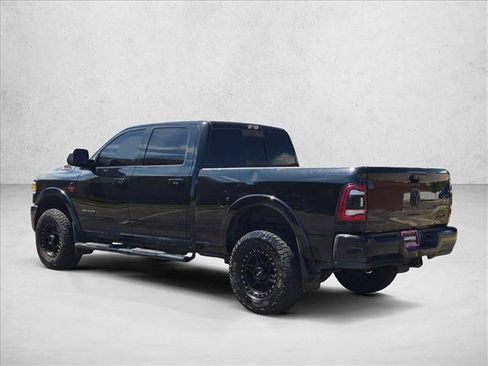 Used 2022 RAM 2500 Laramie AWD/4WD image 7