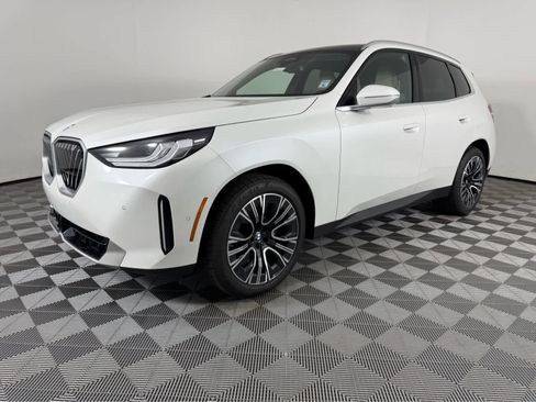 Certified 2025 BMW X3 xDrive30i w/ Convenience Package image 7