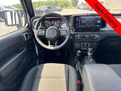 Used 2025 Jeep Wrangler Sport S AWD/4WD image 3
