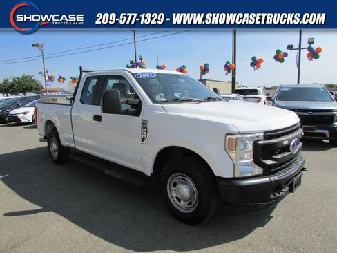 Used 2021 Ford F250 XL w/ Power Equipment Group RWD image 1