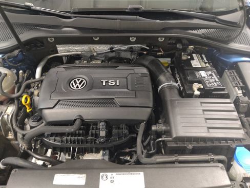 Used 2015 Volkswagen Golf S FWD image 30