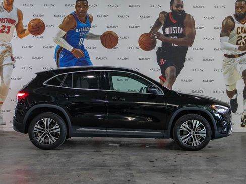 Used 2025 Mercedes-Benz GLA 250 image 17