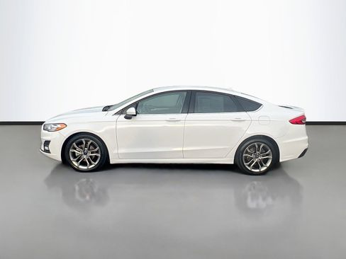 Used 2020 Ford Fusion SE w/ Equipment Group 151A image 4