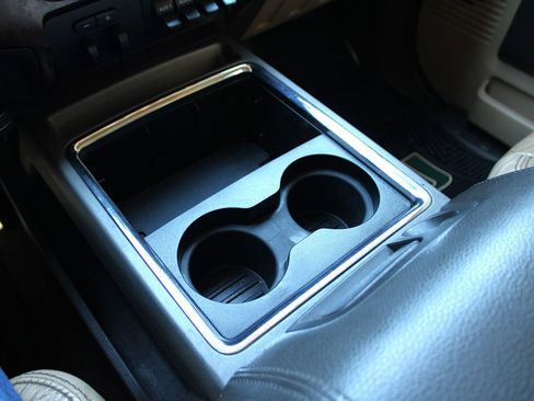 Used 2012 Ford F450 Lariat w/ Lariat Ultimate Pkg image 37