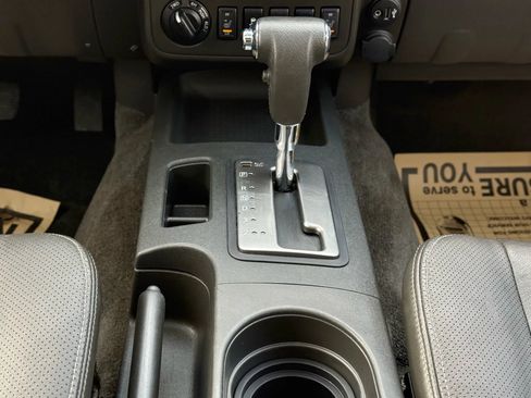 Used 2017 Nissan Frontier PRO-4X w/ Pro-4x Luxury Package image 17