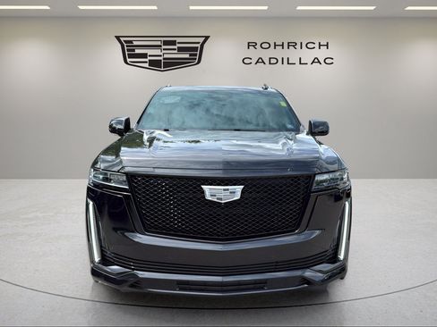 Certified 2024 Cadillac Escalade Sport w/ LPO, ONYX Package AWD/4WD image 2