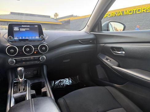 Used 2024 Nissan Sentra SV image 23