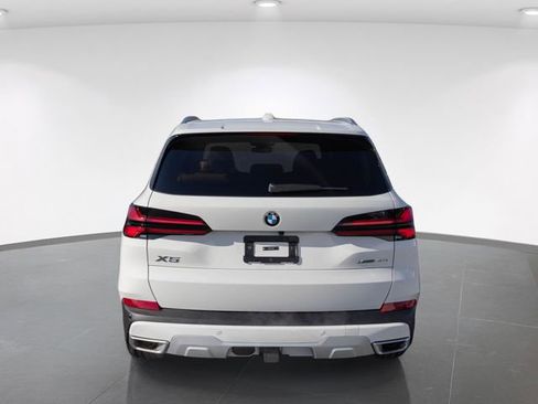 New 2026 BMW X5 xDrive40i image 8