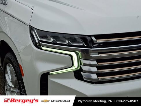 Used 2021 Chevrolet Tahoe High Country w/ Premium Package image 10