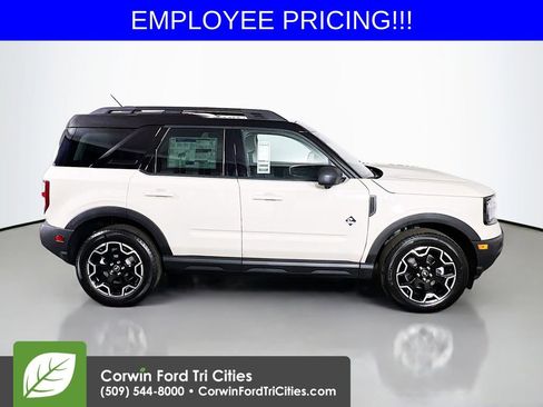 New 2025 Ford Bronco Sport Outer Banks w/ Outer Banks Tech Package+ AWD/4WD image 19