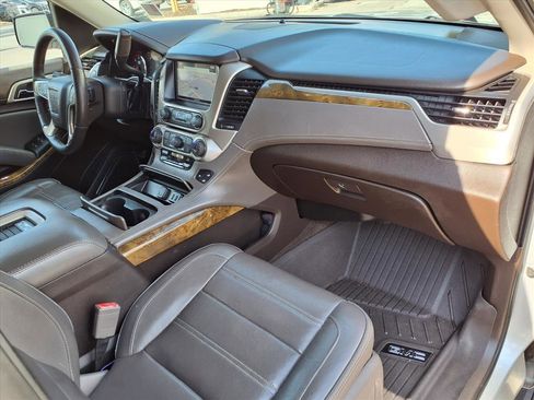 Used 2016 GMC Yukon XL Denali w/ Open Road Package image 8