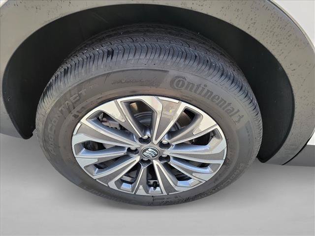 Used 2025 Buick Envision Preferred AWD/4WD image 12