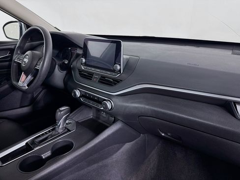 Used 2019 Nissan Altima 2.5 S FWD image 29