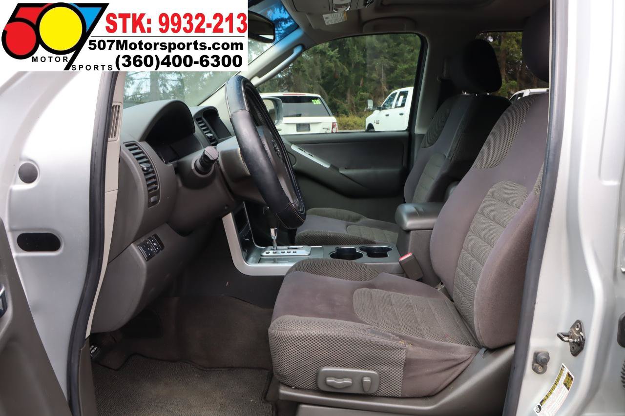 Used 2008 Nissan Pathfinder SE w/ Premium Pkg AWD/4WD image 13