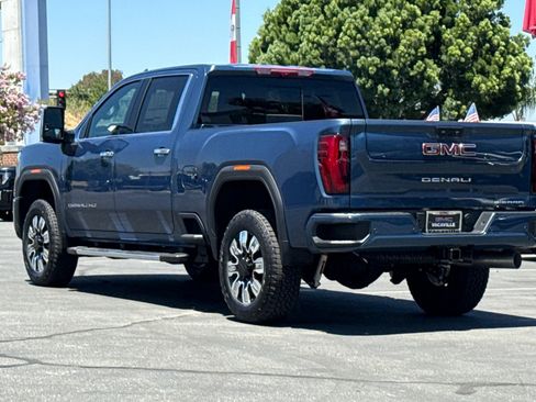 New 2026 GMC Sierra 2500 Denali w/ Denali Reserve Package AWD/4WD image 7