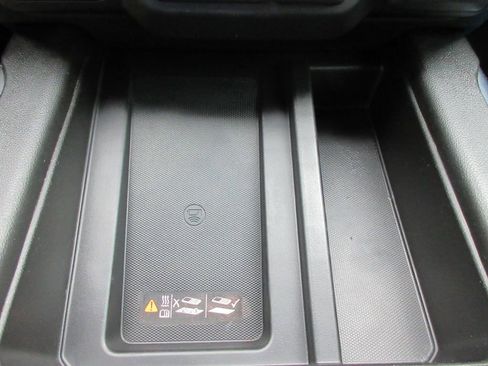 Used 2023 Chevrolet Silverado 3500 LTZ AWD/4WD image 37