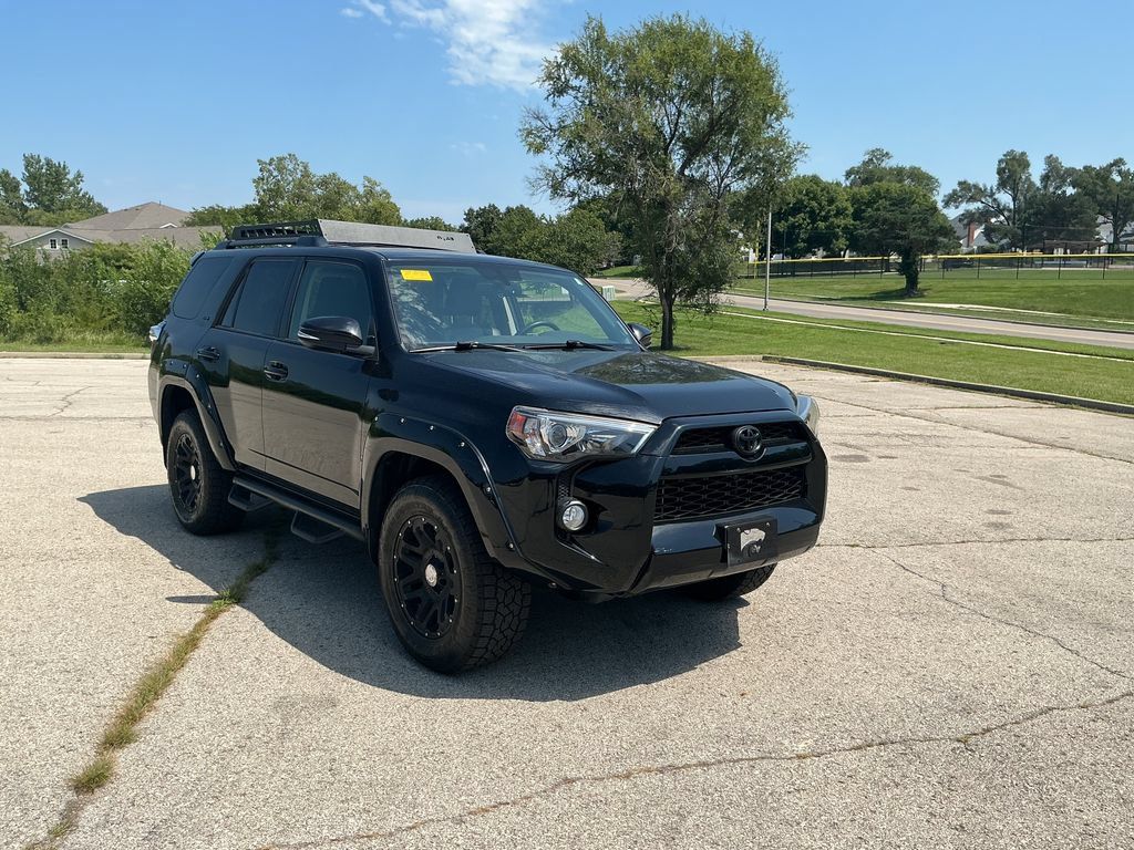 Used 2019 Toyota 4Runner SR5 Premium AWD/4WD image 7