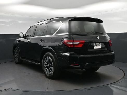 Used 2022 Nissan Armada SL w/ Midnight Edition Package RWD image 5