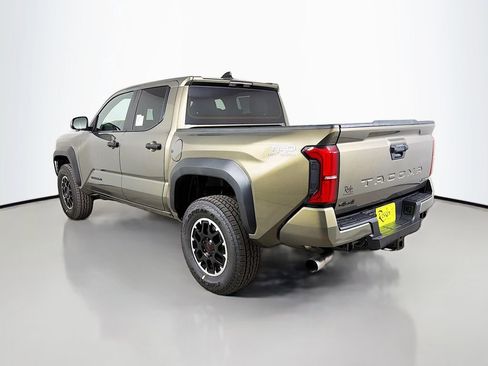 New 2026 Toyota Tacoma TRD Off-Road AWD/4WD image 7