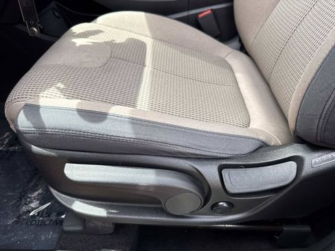 Used 2023 Hyundai Santa Fe SE AWD/4WD image 23
