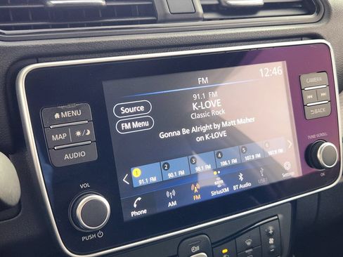 Used 2022 Nissan Leaf SV FWD image 21