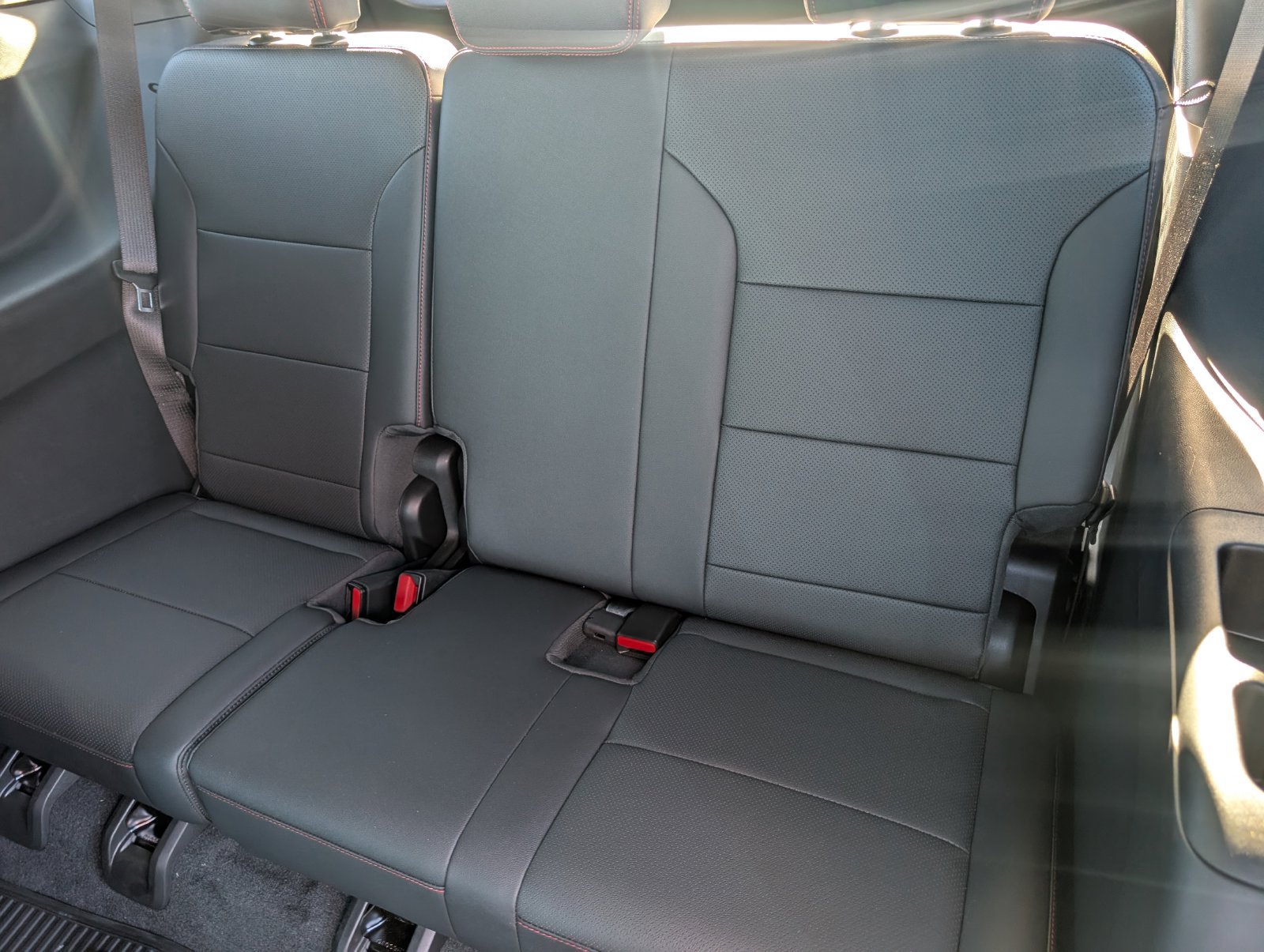 Used 2024 Chevrolet Traverse Z71 w/ LPO, Floor Liner Package AWD/4WD image 8