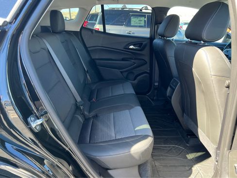 Used 2024 Chevrolet Trax LT w/ Driver Confidence Package image 25