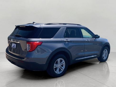 Used 2022 Ford Explorer XLT w/ Class IV Trailer Tow Package AWD/4WD image 7